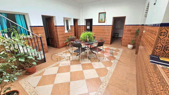 Casa con azotea. — 26