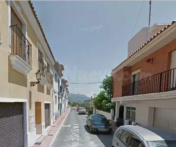 SE VENDE piso OKUPA en C CL SANT RAMON-XIRLES,41 Esc:1 Pl:2 - foto 4