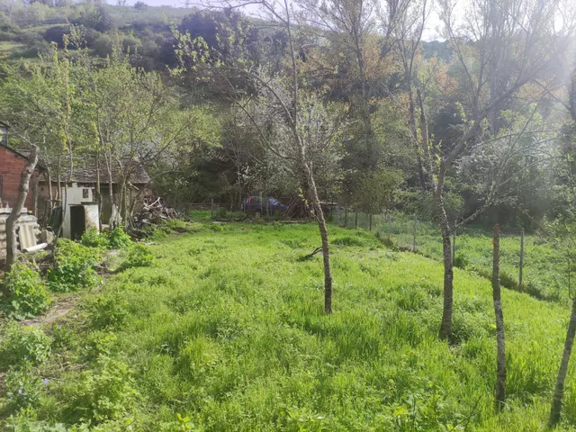 OPORTUNIDAD , CASA DE PIEDRA CON TERRENO A LADO DEL RIO EN SAN ESTEBAN DE VALDUEZA — 2