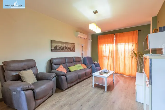 Casa Unifamiliar en Churriana de la Vega — 6
