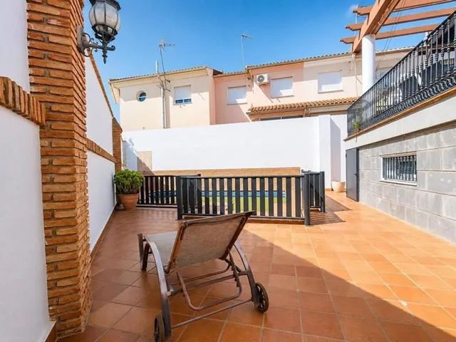 Casa con piscina en Santa Fe — 26