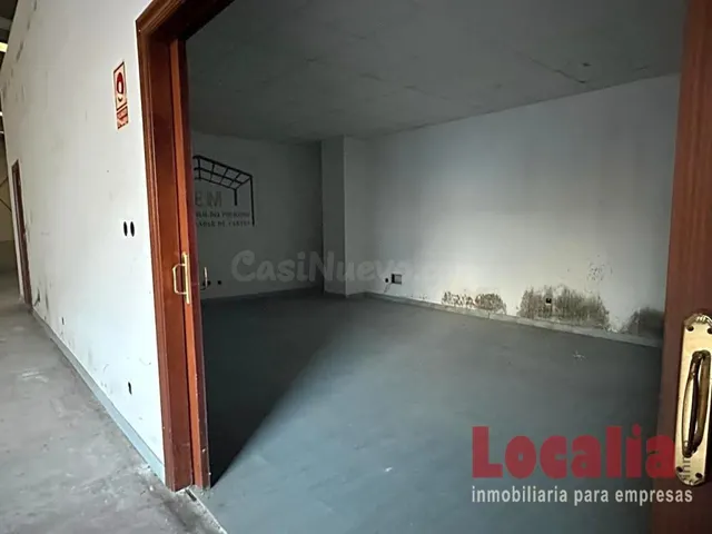 Nave industrial en Polígono de Molladar. Cantabria - foto 3