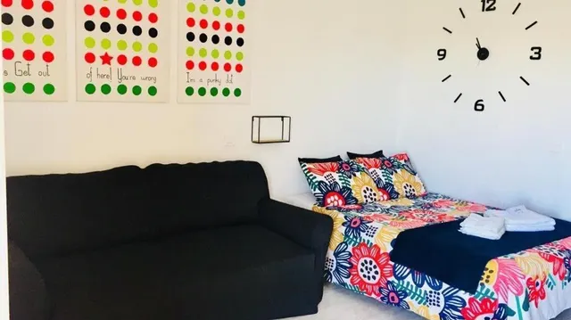 Estudio reformado con licencia turistica en Gamonal, Benalmadena — 28