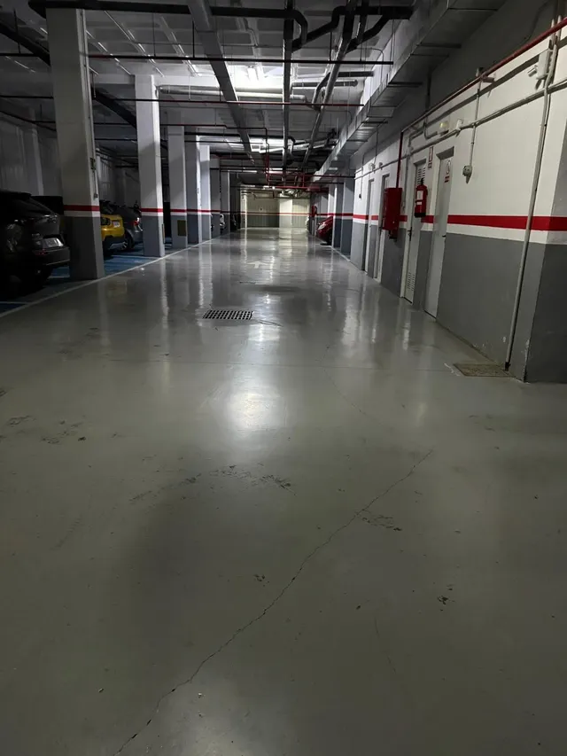 Alquiler de Plaza de Garaje en PAU I - ¡Tu vehículo seguro y a un precio increíble! — 5