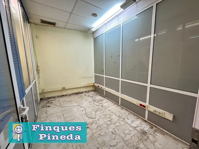 Local comercial a 50m de la playa en Calella — 8