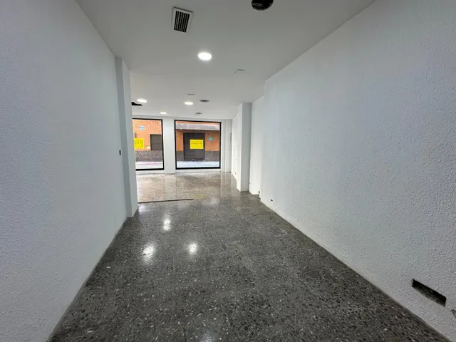Local comercial en Alquiler en Lliria — 10