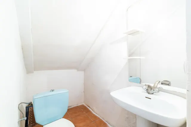Casa reformada en Colomera lista para terminar a tu gusto — 7