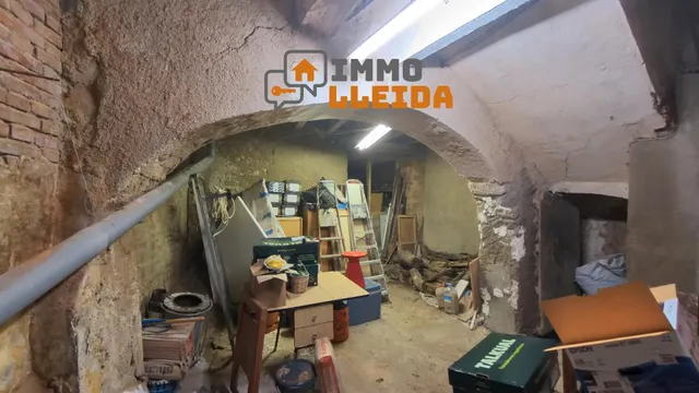 Encanto y amplitud en el corazón de Castelló de Farfanya — 43