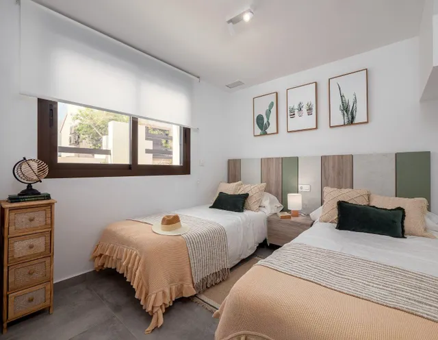VILLAS DE OBRA NUEVA EN ORIHUELA COSTA — 10