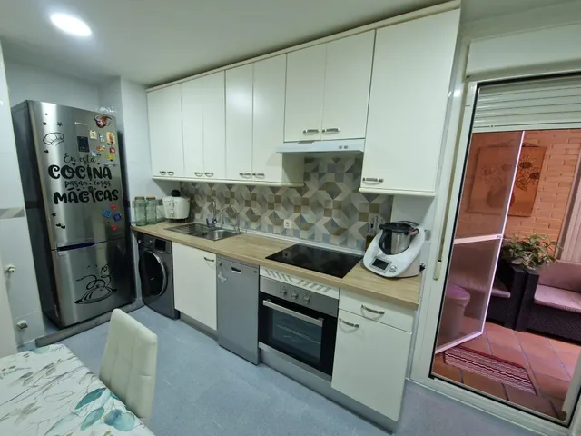 AOC VENDE PISO TOTALMENTE REFORMADO EN LOMINCHAR 2,HAB,2 BAÑOS, GARAJE Y TRASTERO. — 7
