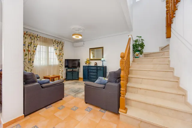 Exclusiva Villa con Jardin de ensueño en Los Dolses, a pasos de La Zenia Boulevard — 26