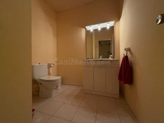 Oficina de 85 m2 en alquiler en el centro de Platja d’Aro, junto a Plaça Europa – 900 €/mes — 4