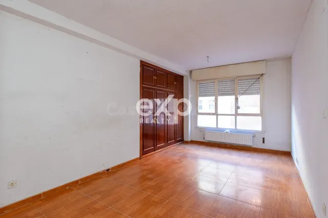 PISO PARA REFORMAR EN GIJÓN – 3 habitaciones, ASCENSOR Y EXC