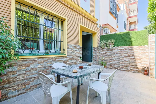 Casa en venta en Nervión - Huerta Santa Teresa - foto 2