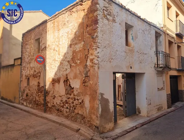 SOLAR ESQUINERO EN SONEJA, CASTELLÓN — 2