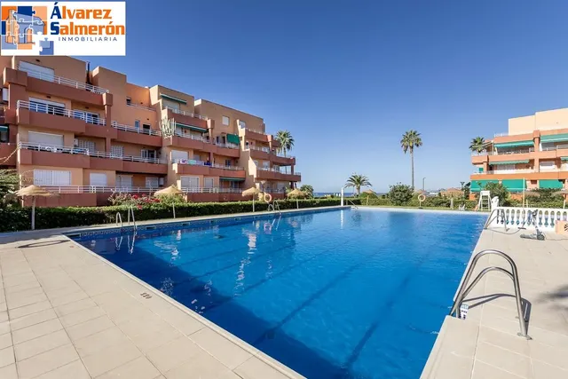 Piso en Jardines del Mar, Salobreña. — 32