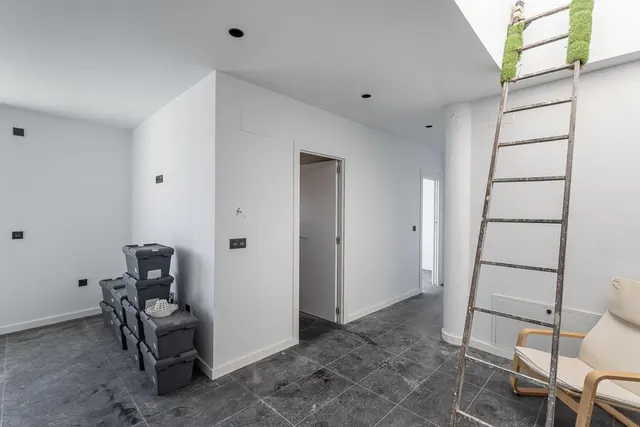 Edificio de nueva construcción en Churriana — 30