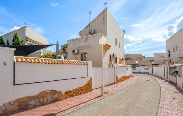 Villa 2 habitaciones 76m² en venta - Rojales Hills - Rosa Bungalows — 11