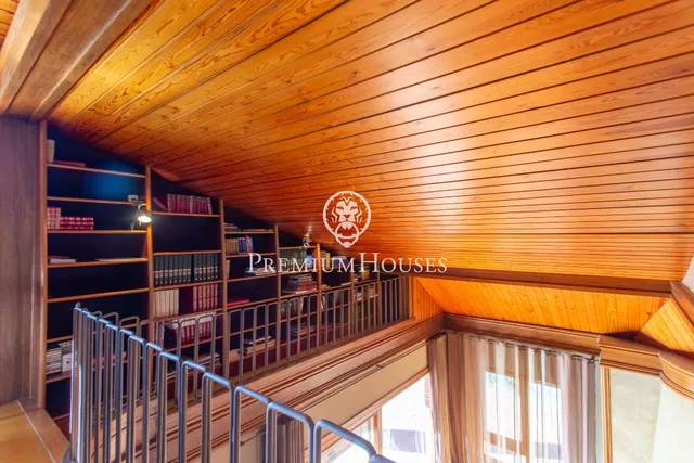 Casa en venta en Montornès del Vallès — 35