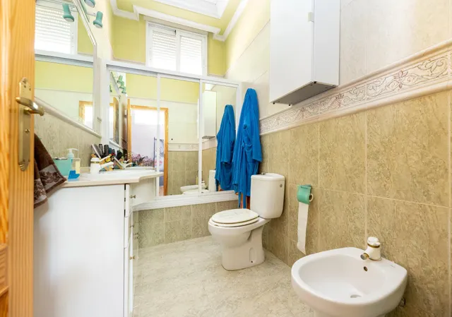 Chalet independiente con piscina privada en Barrio de Monachil – Vistas espectaculares y gran parcela. — 36