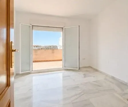 DUPLEX CON 2 TERRAZAS EN CULLAR VEGA, GARAJE Y ASCENSOR — 28