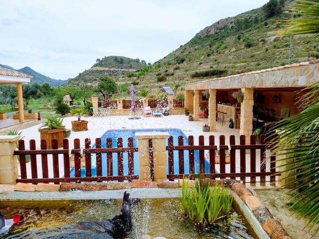 Encantadora Villa en Relleu con Vistas a la Montaña y Máxima - foto 4