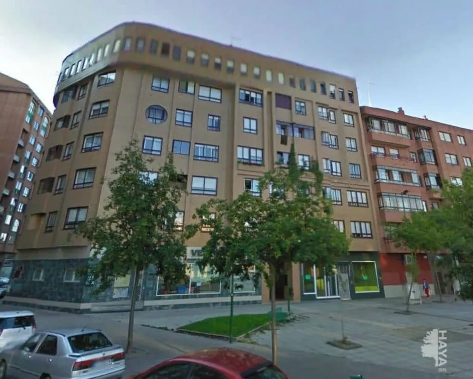 En Burgos, garaje en venta en zona Alcampo