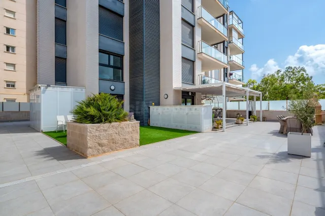 APARTAMENTO DE 3 DORMITORIOS Y 2 BAÑOS EN GUARDAMAR DEL SEGURA (ALICANTE) — 11