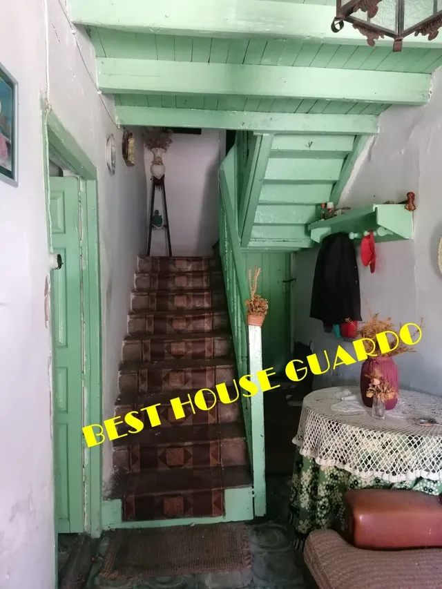 VIVIENDA Y CUADRA EN EL CENTRO DE VELILLA DEL RIO CARRION - foto 2