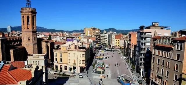 Plazas de garaje en venta en el centro de Sabadell - foto 3