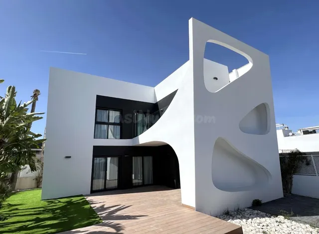 Casa-Chalet en Venta en Ciudad Quesada Alicante
