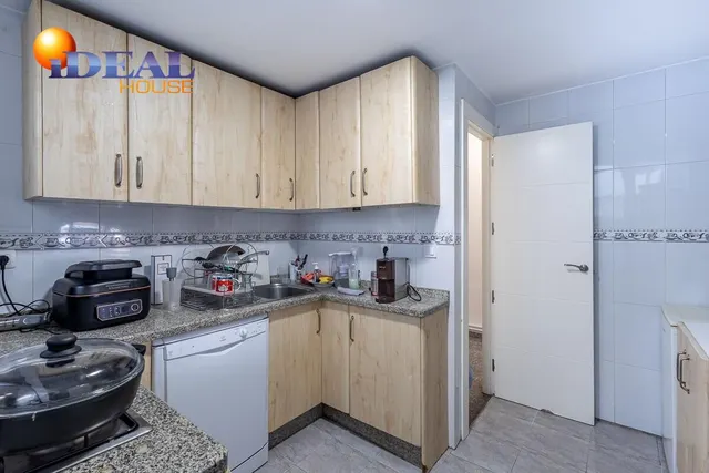 Piso amplio y luminoso en Ronda–Arabial — 8