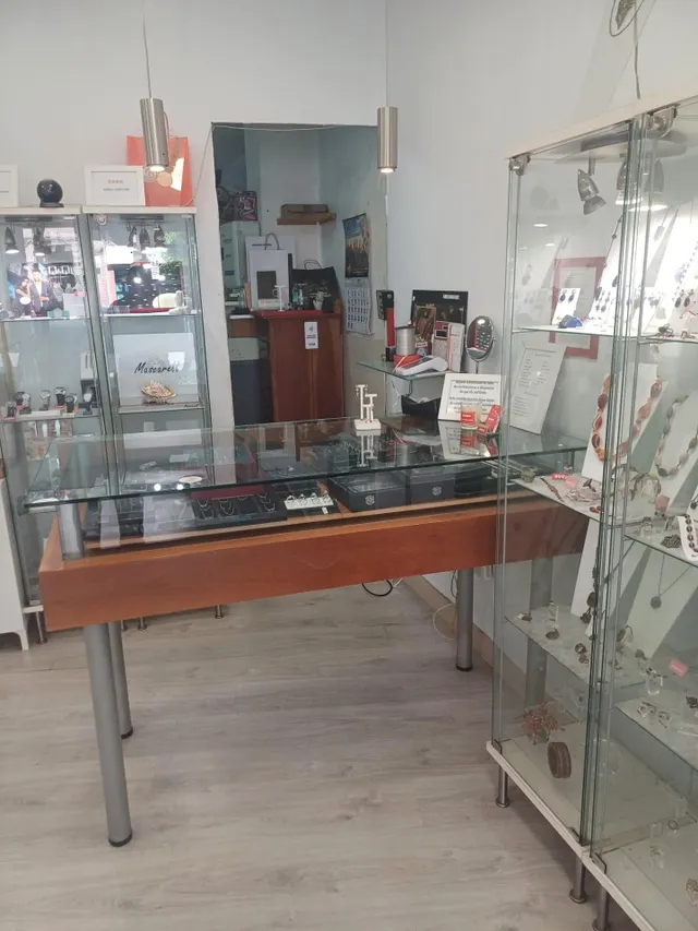 Traspaso de joyería de plata — 8