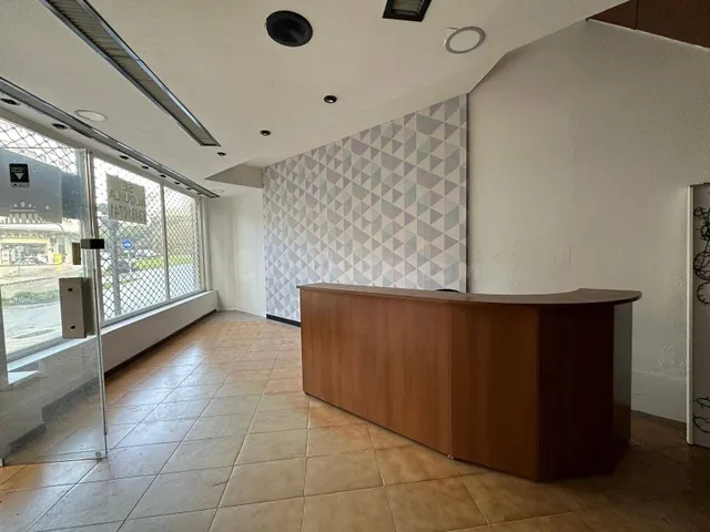 ¡Local en Venta en Rúa Cidade de Viveiro, Lugo! - foto 2