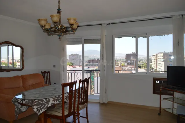 Amplio Piso en Zaidín, Granada - Ideal para Estudiantes - foto 3