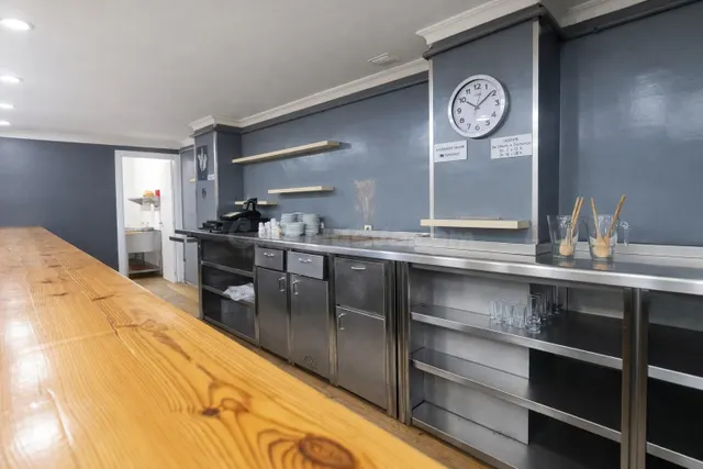 LOCAL/BAR MÁS RESIDENCIA EN TORREROMEU, SABADELL. - foto 4