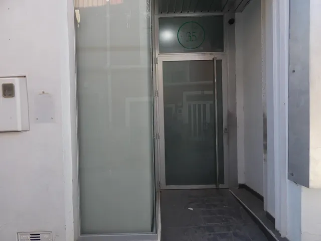 ++ Local comercial en Alguazas zona CENTRO++127 m. de superficie, — 4