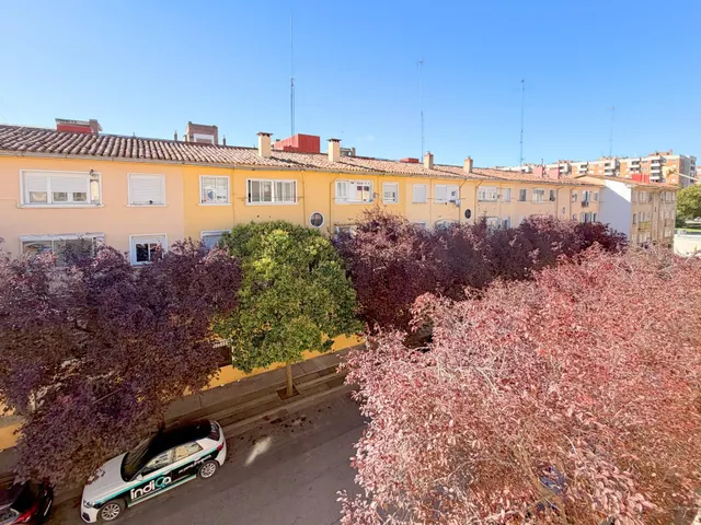SE VENDE PISO DE TRES DORMITORIOS CON COCINA INDEPENDIENTE PARA REFORMAR - PICARRAL - ZARAGOZA — 21
