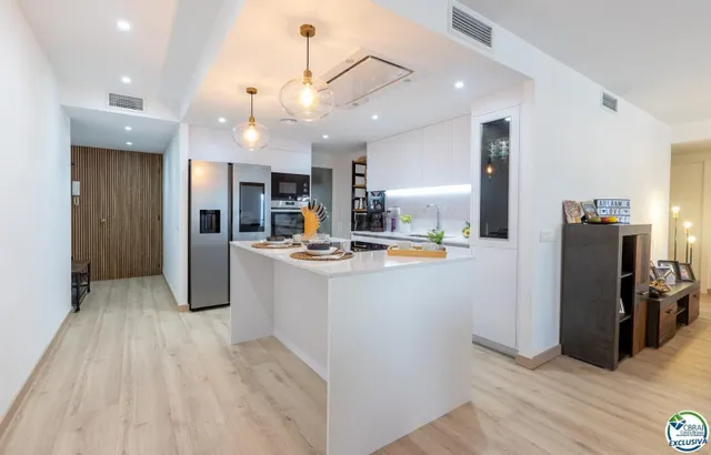 Apartamento reformado con 3 habitaciones a 100 m de la playa