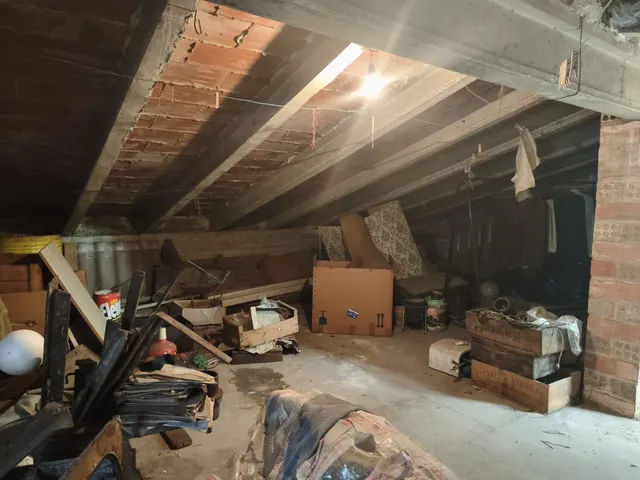 Casa zona La Parada con muchas posibilidades — 36