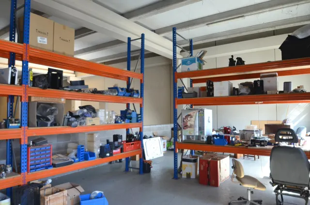Nave esquinera en alquiler en zona industrial de Vilanova i la Geltrú — 21