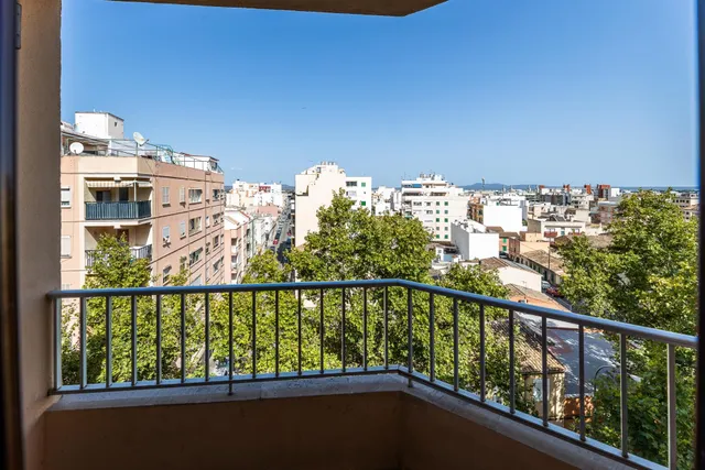 Piso luminoso con terraza y bonitas vistas en Palma — 21