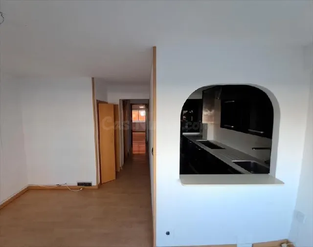 Dúplex con estilo y vestidor en Vigo - foto 2