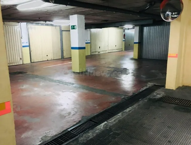 Se vende Plaza de Garaje cerrada en Edificio Aurora II — 5