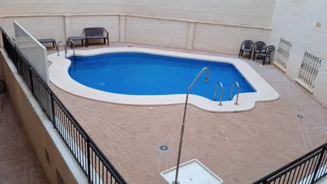 Apartamento de 1 dormitorio con vistas laterales al mar — 23