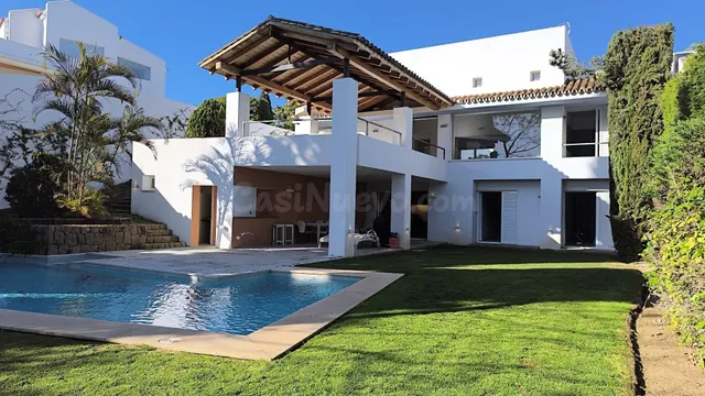 Villa de Lujo 5 habitaciones 111m² en alquiler - Plaza de to