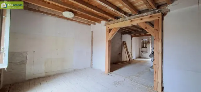 VIVIENDA PARA REFORMAR EN FUENTECÉN — 16