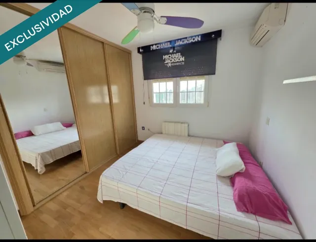 Chalet de 8 habitaciones y 5 baños, vive o invierte. — 12