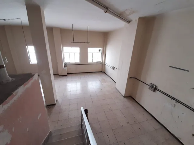 Estupendo local en Obispo Galarza — 12