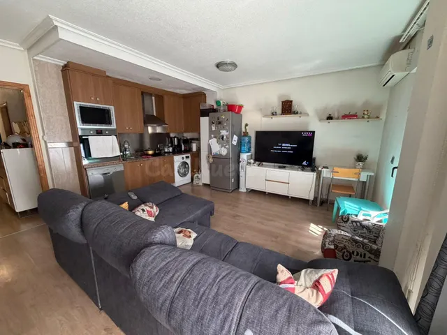 Oportunidad en La Nucía: 2 dormitorios en urbanización con p - foto 5